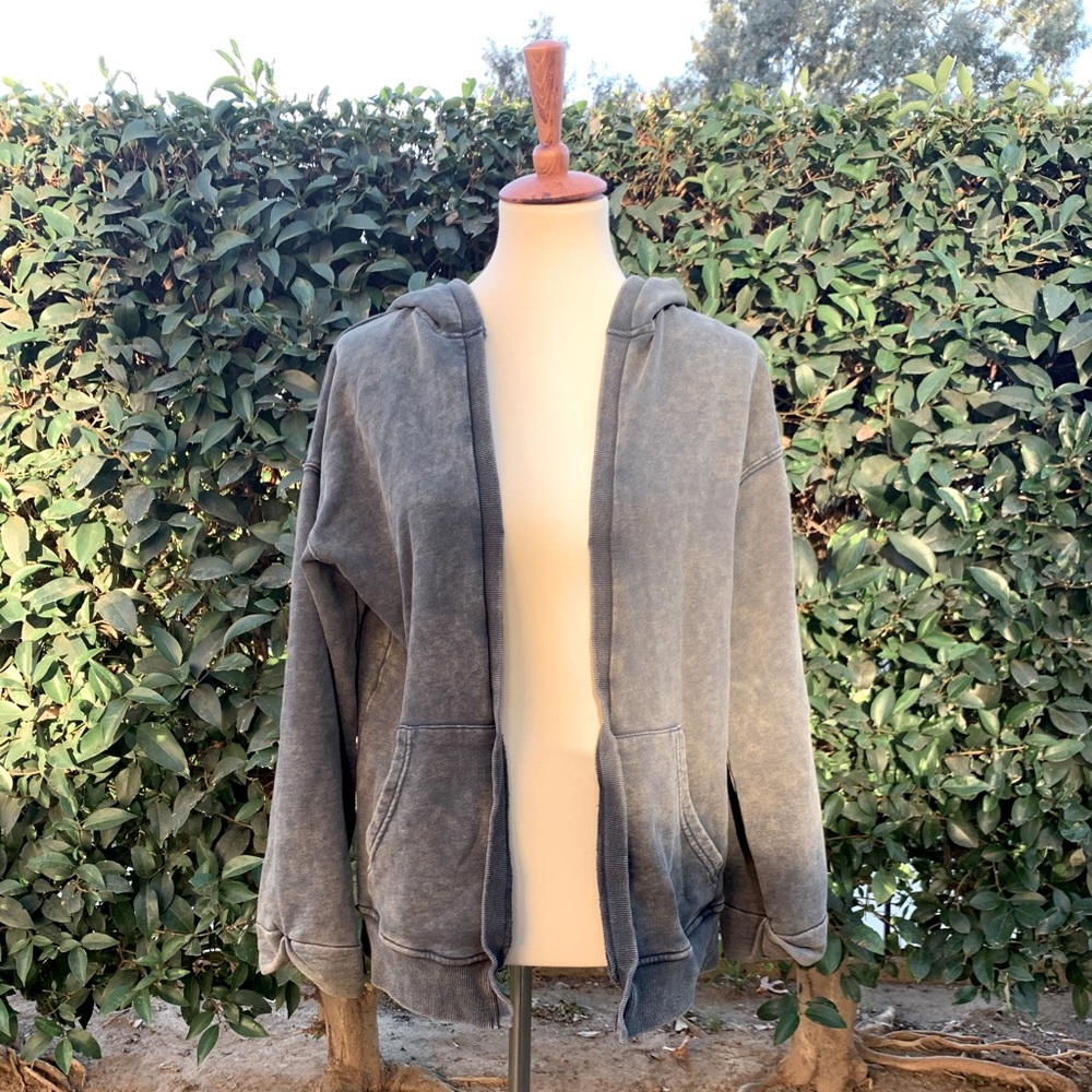 Hooded jacket